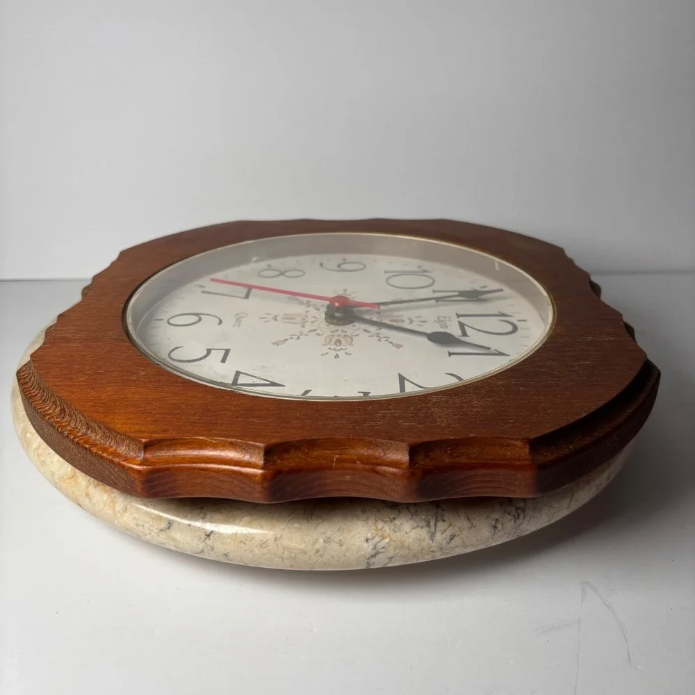 Elgin Wall Clock Brown Wood Scalloped Quartz Floral Made in USA Cottagecore 10